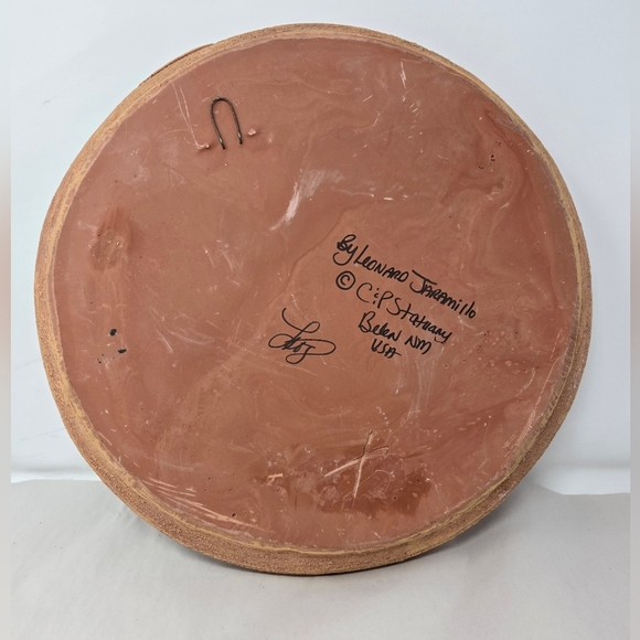 New Mexico Clay Pottery Wall Art By Leonardo Jaramillo 3D Effect Adobe Building - Picture 7 of 11